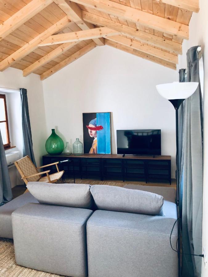Seayou!***Charming 1-Bedroom Rental Unit In The Old City Center Of Cres Zewnętrze zdjęcie