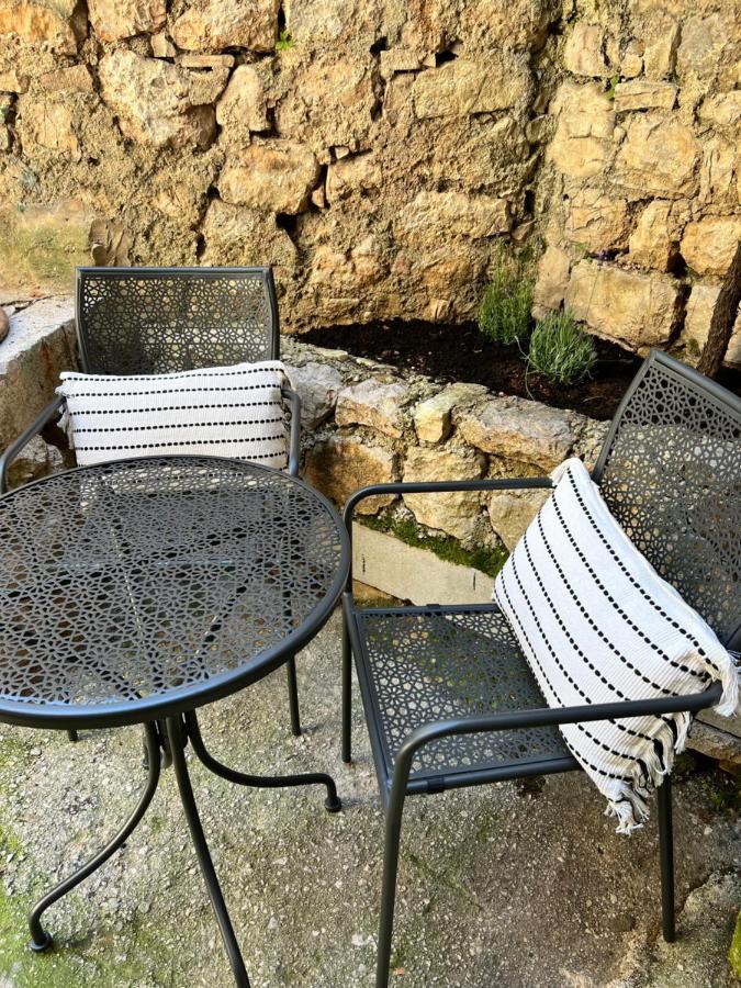 Seayou!***Charming 1-Bedroom Rental Unit In The Old City Center Of Cres Zewnętrze zdjęcie